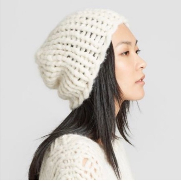 FUNDRAISER! Reseller Mystery Item. YAY! Closet Cleanout Charity - Picture 3 of 14